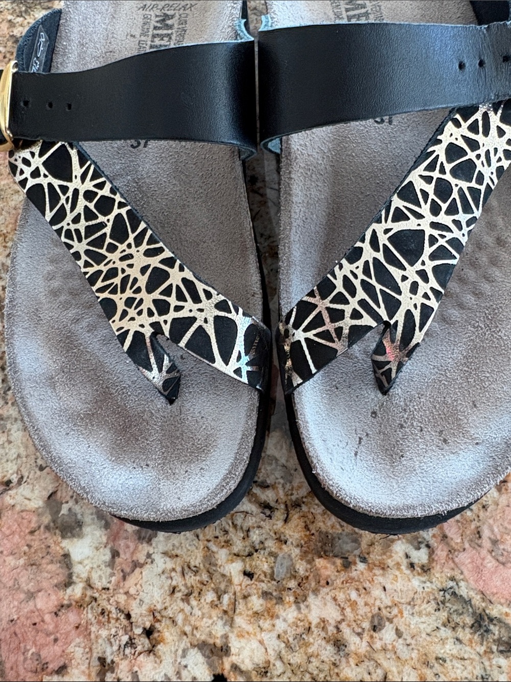 Mephisto Black and Gold Leather Thong Sandals